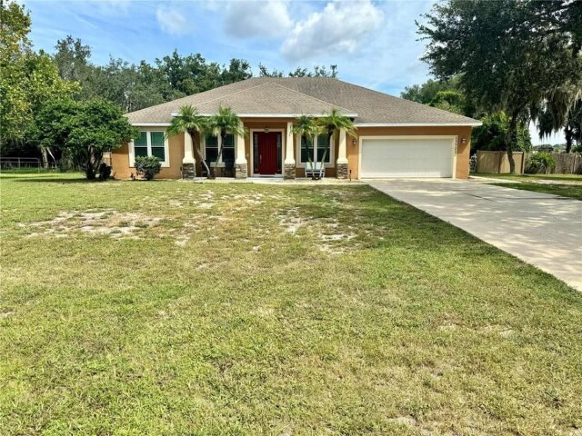 Picture of Home For Sale in Tavares, Florida, United States