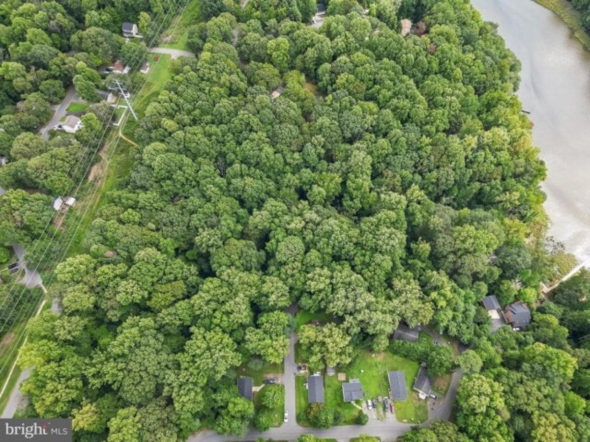 Picture of Residential Land For Sale in Lusby, Maryland, United States