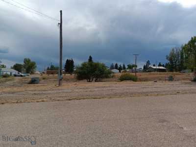 Residential Land For Sale in Deer Lodge, Montana