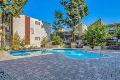 Apartment For Rent in Culver City, California