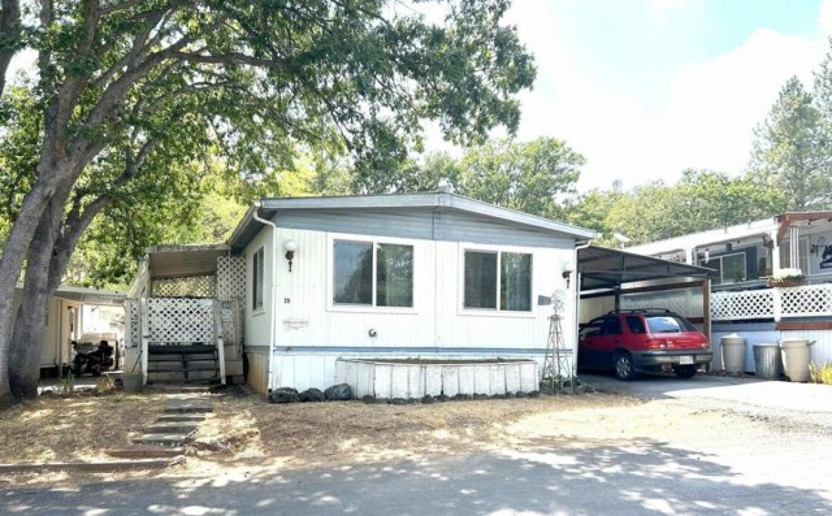 Picture of Home For Sale in Yreka, California, United States