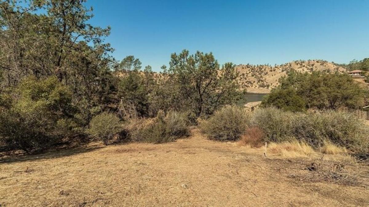 Picture of Residential Land For Sale in Friant, California, United States