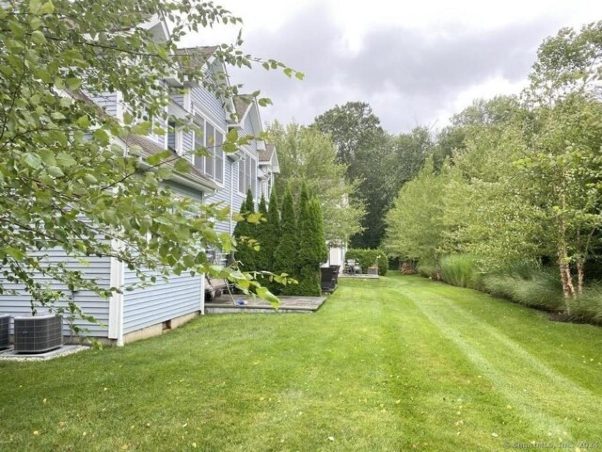 Picture of Home For Rent in Bethel, Connecticut, United States