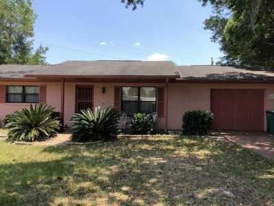 Home For Rent in Chiefland, Florida