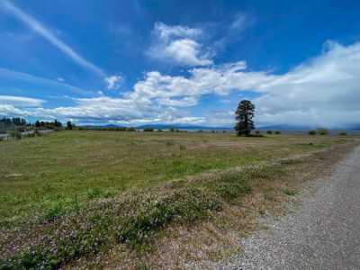 Residential Land For Sale in Chiloquin, Oregon