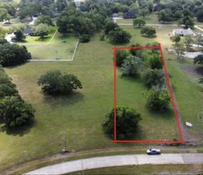 Residential Land For Sale in Angleton, Texas