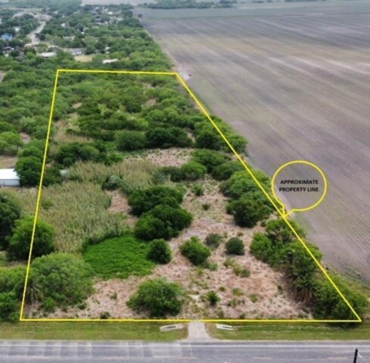 Picture of Residential Land For Sale in Corpus Christi, Texas, United States