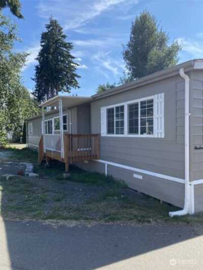 Home For Sale in Tumwater, Washington