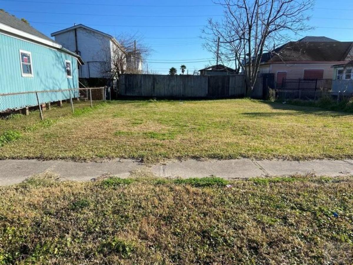 Picture of Residential Land For Sale in Galveston, Texas, United States