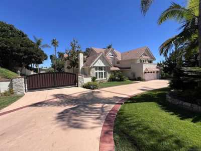 Home For Sale in Encinitas, California