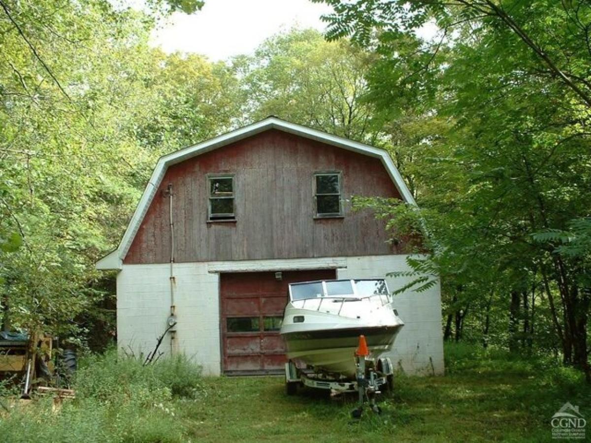 Picture of Home For Sale in Saugerties, New York, United States