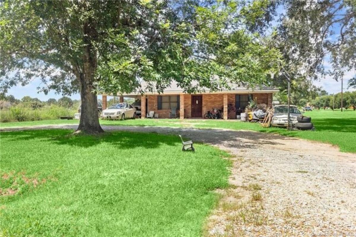 Picture of Home For Sale in Oberlin, Louisiana, United States