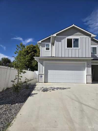 Home For Sale in Fruitland, Idaho