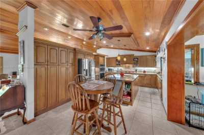 Home For Sale in Palmetto Bay, Florida