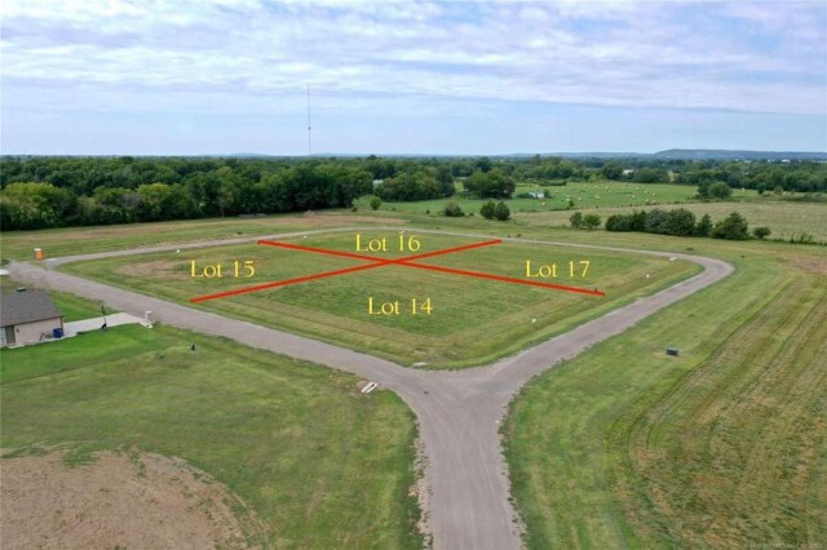 Picture of Residential Land For Sale in Adair, Oklahoma, United States