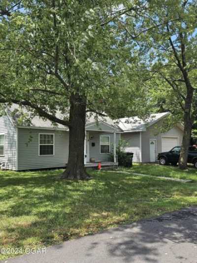 Home For Sale in Webb City, Missouri