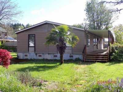 Home For Sale in Creston, Washington