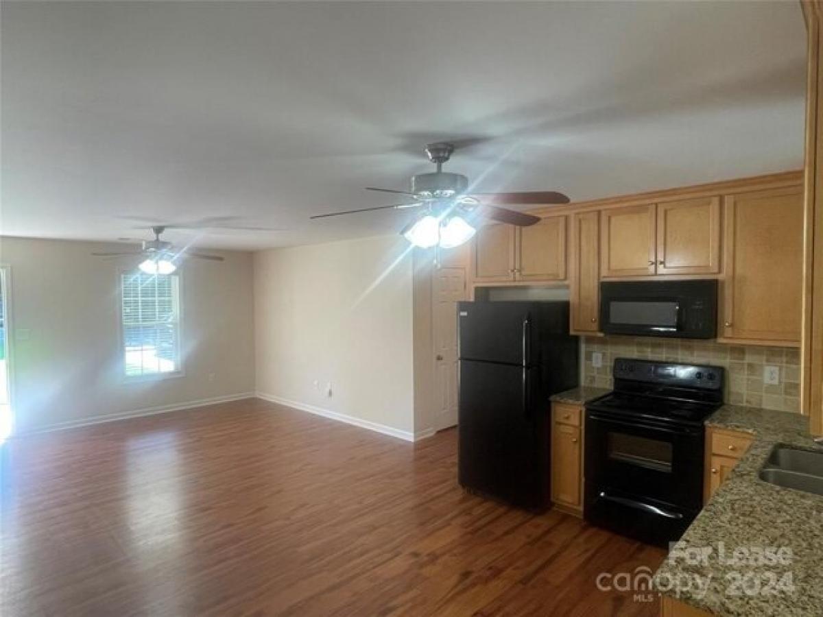 Picture of Home For Rent in Maiden, North Carolina, United States