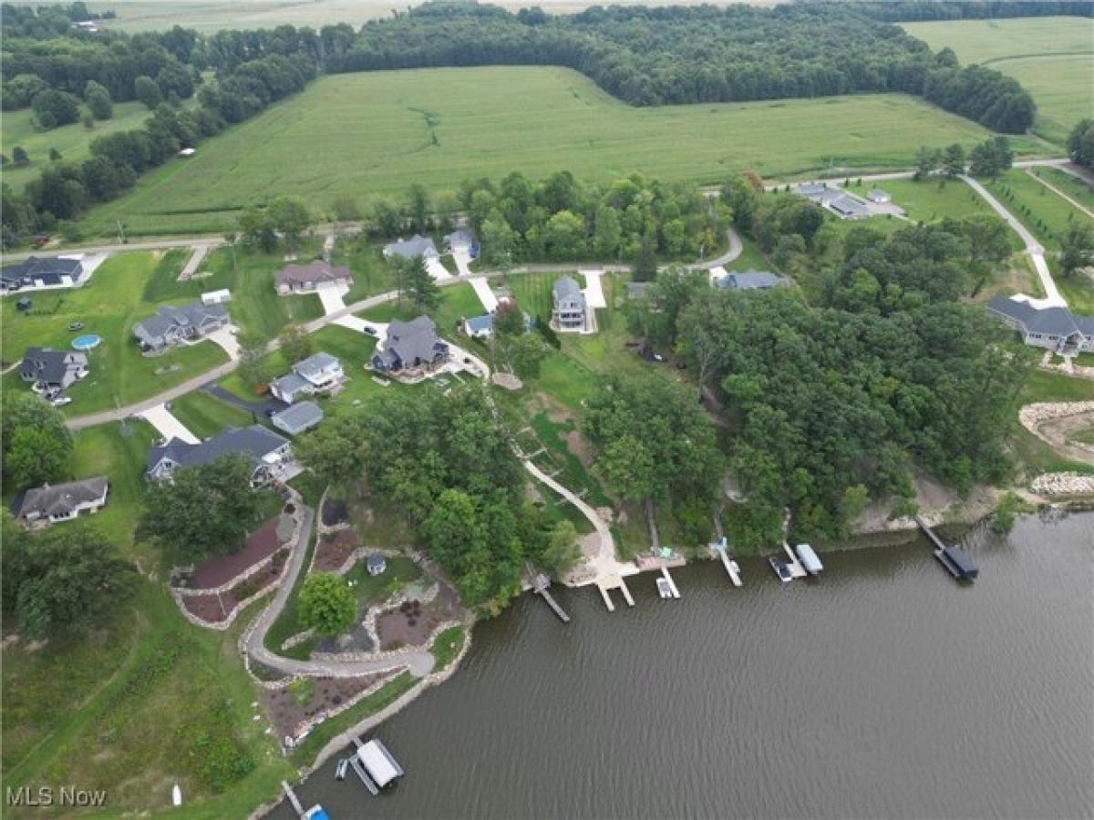 Picture of Residential Land For Sale in Lake Milton, Ohio, United States