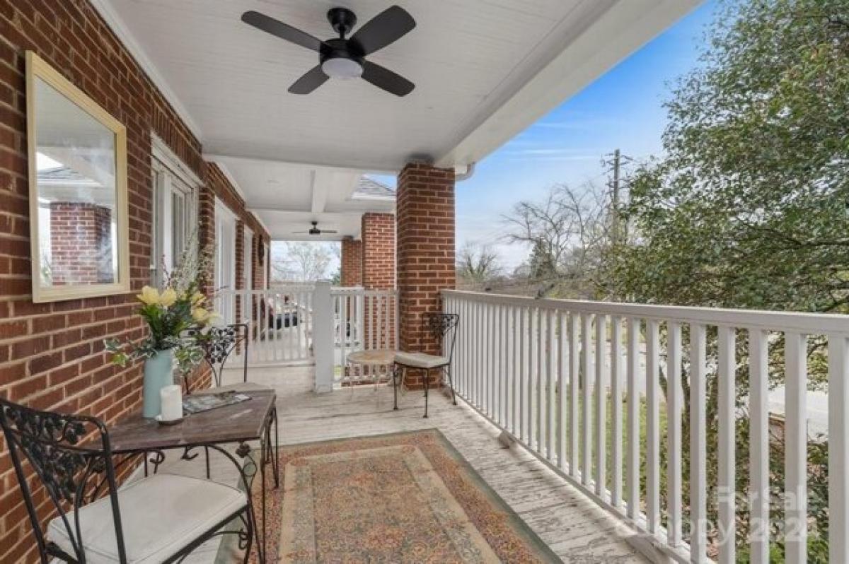 Picture of Home For Sale in Forest City, North Carolina, United States