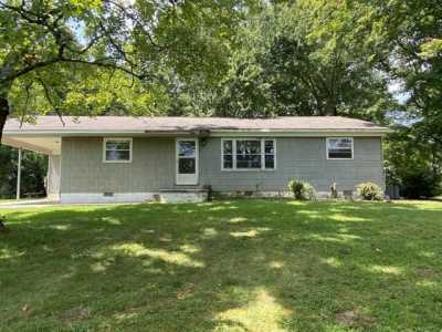 Home For Sale in Benton, Tennessee