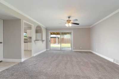 Home For Rent in Carrollton, Texas