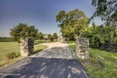 Home For Sale in Bardstown, Kentucky