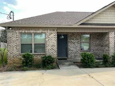 Home For Rent in Ashford, Alabama