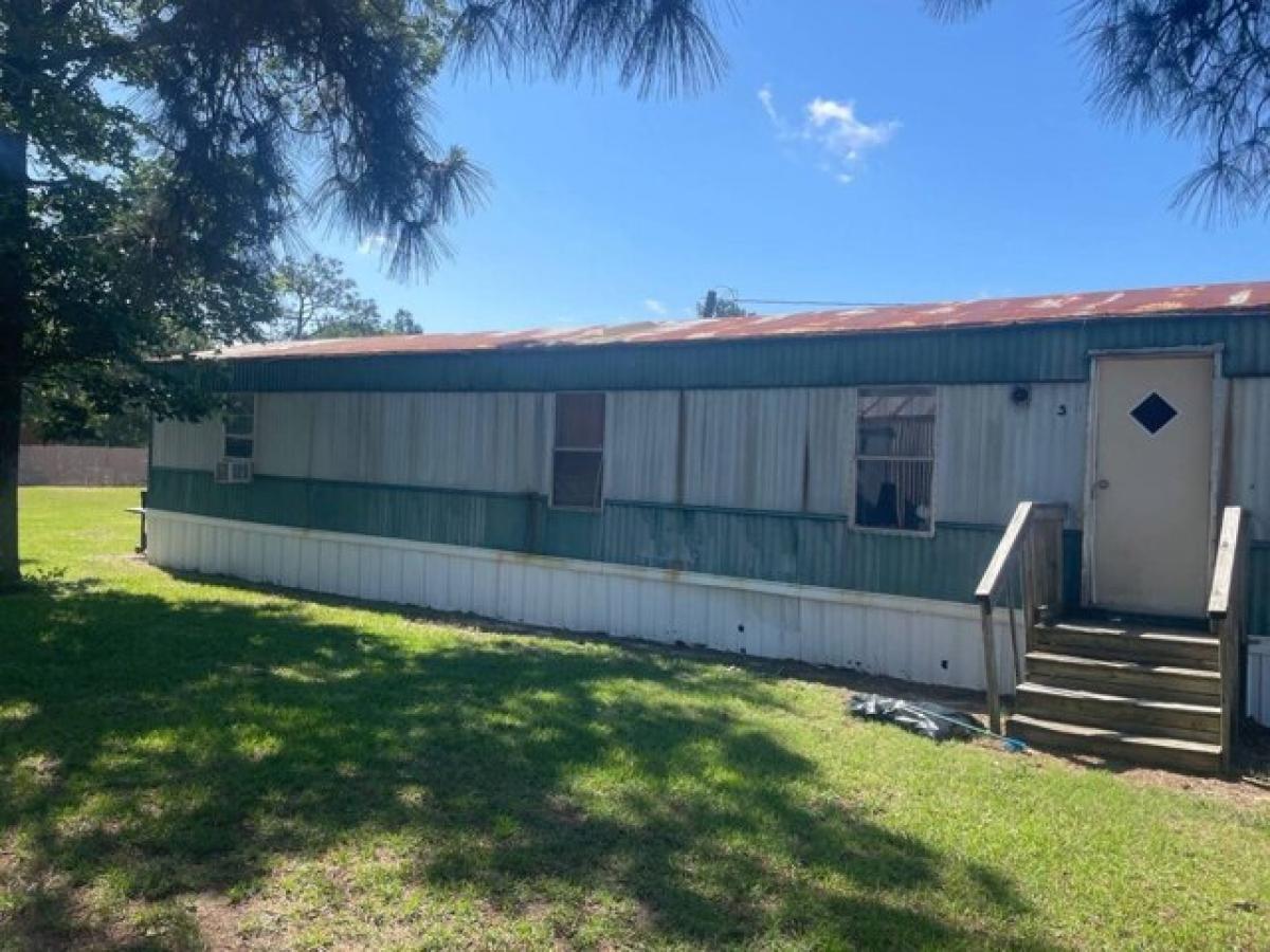 Picture of Home For Sale in Leesville, South Carolina, United States