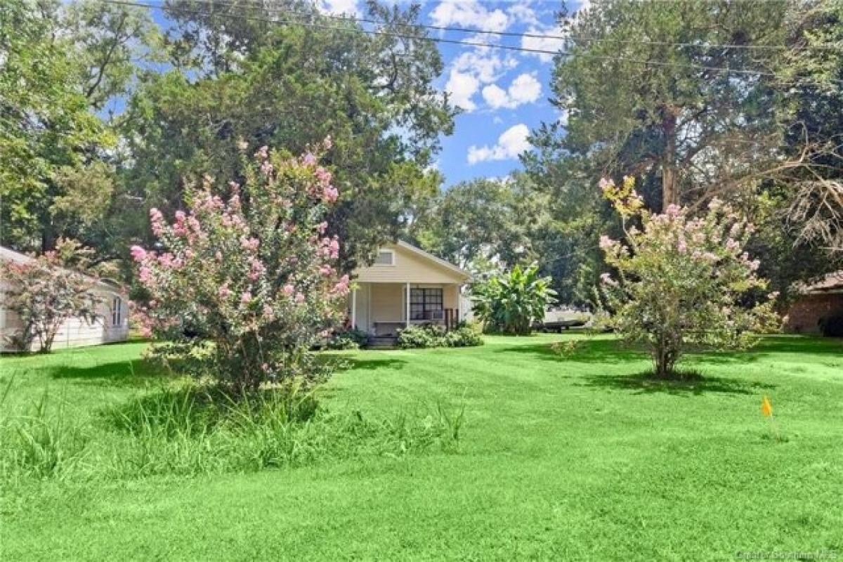 Picture of Home For Sale in Oberlin, Louisiana, United States