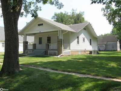 Home For Sale in Pulaski, Iowa