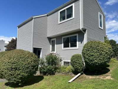 Home For Sale in Amherst, Massachusetts