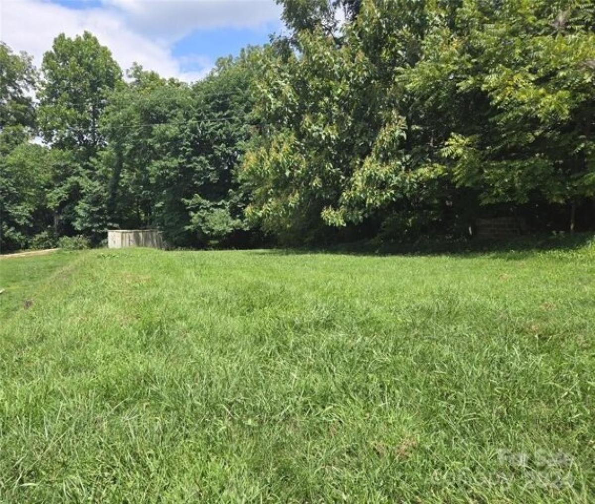 Picture of Residential Land For Sale in Asheville, North Carolina, United States