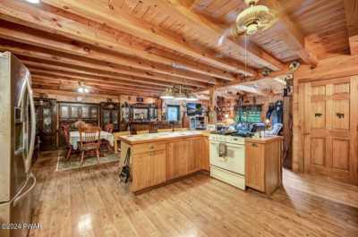 Home For Sale in Lake Ariel, Pennsylvania