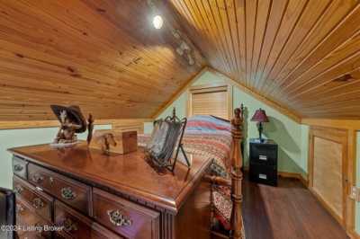 Home For Sale in Mammoth Cave, Kentucky