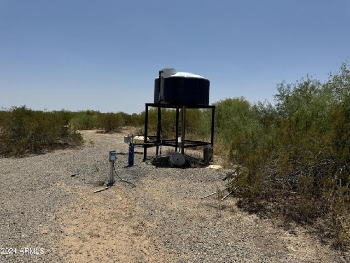 Picture of Home For Sale in Salome, Arizona, United States