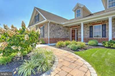 Home For Sale in Littlestown, Pennsylvania