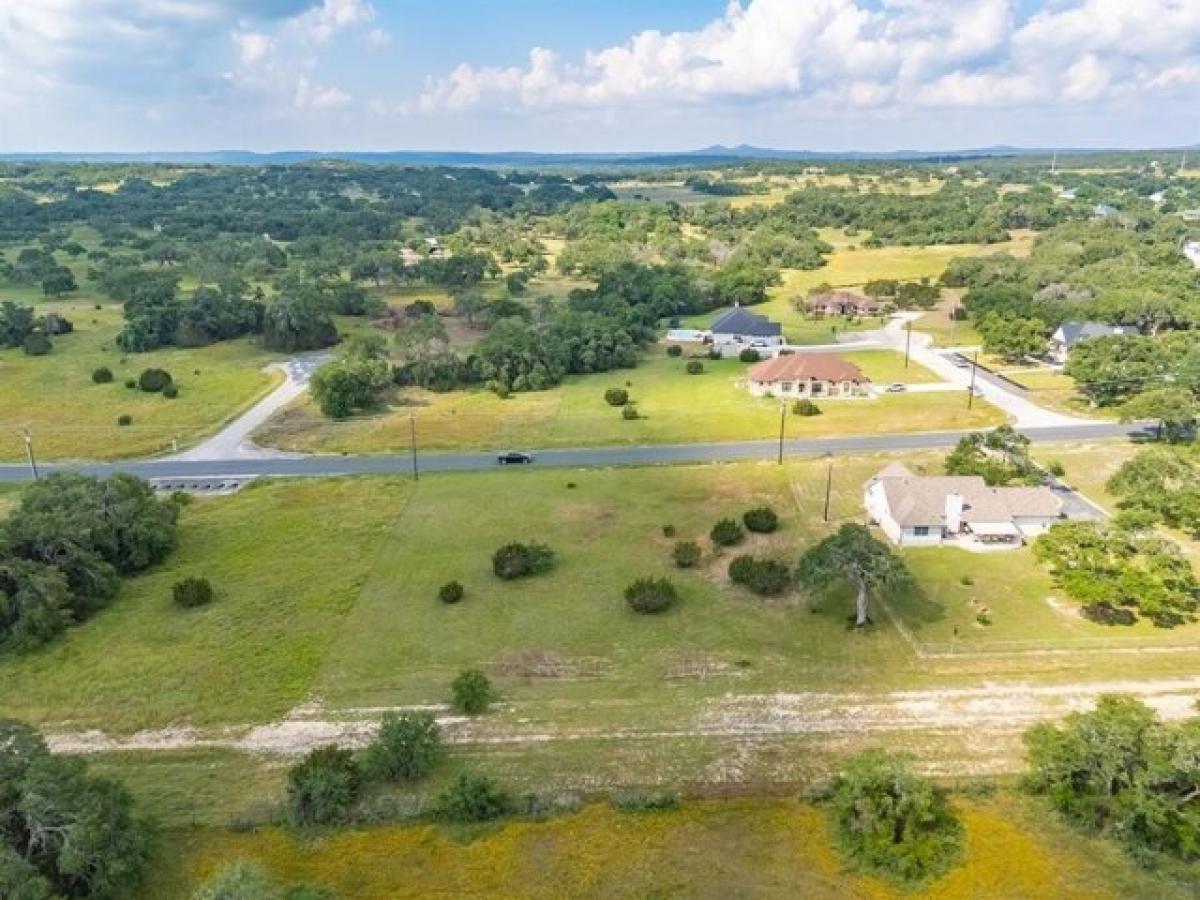 Picture of Residential Land For Sale in Blanco, Texas, United States