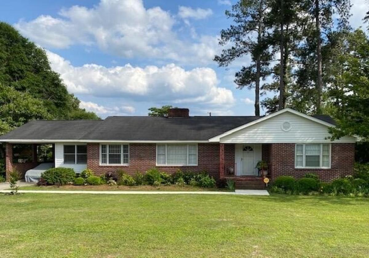 Picture of Home For Sale in Barnwell, South Carolina, United States