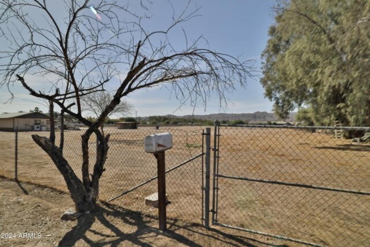 Picture of Residential Land For Sale in Phoenix, Arizona, United States