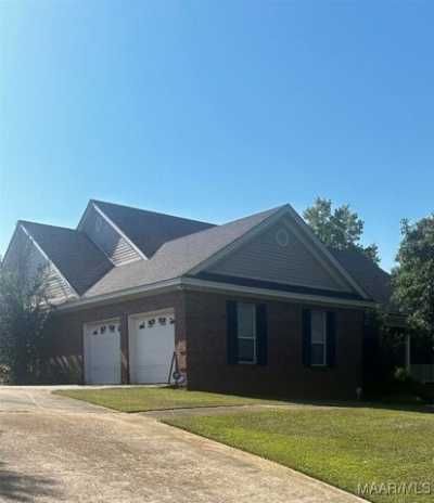 Home For Sale in Prattville, Alabama