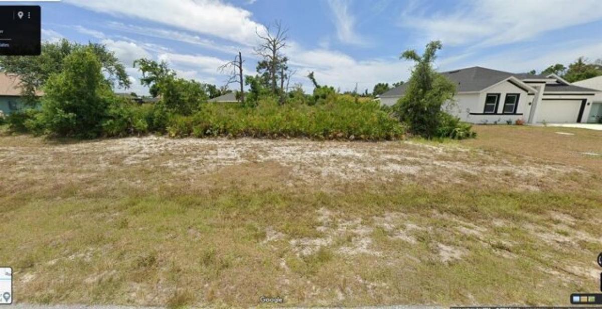 Picture of Residential Land For Sale in Rotonda West, Florida, United States