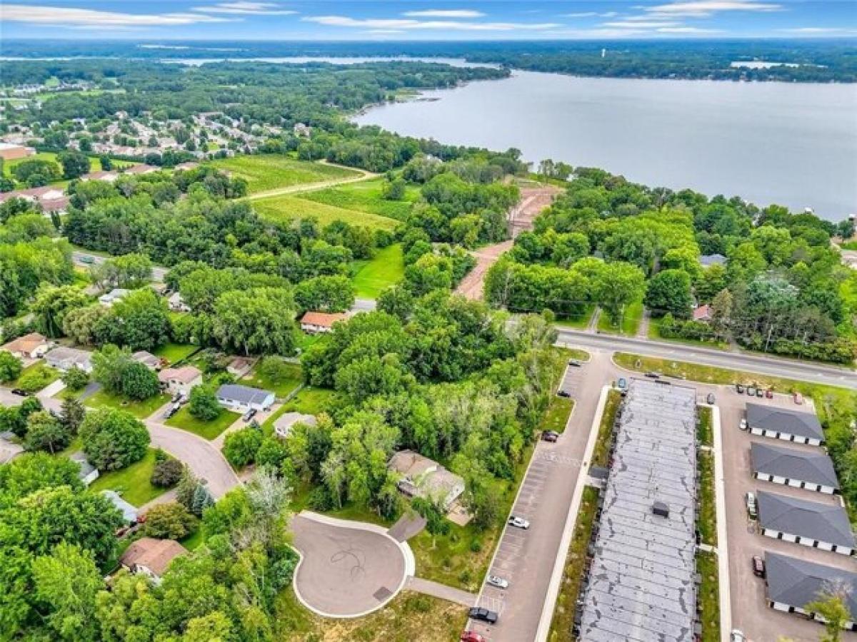 Picture of Home For Sale in Lindstrom, Minnesota, United States