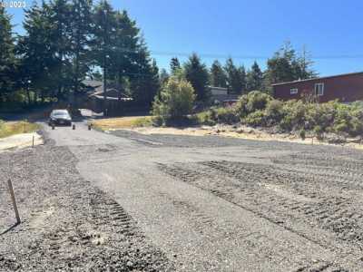 Residential Land For Sale in Florence, Oregon