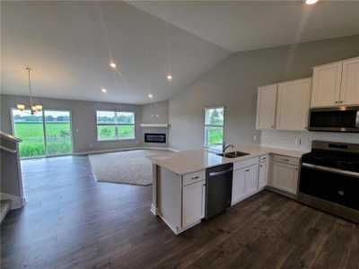 Home For Sale in Cottage Grove, Minnesota