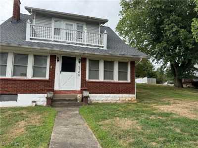 Home For Sale in Vienna, West Virginia