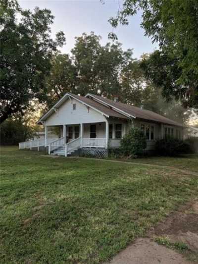 Home For Sale in Lexington, Oklahoma