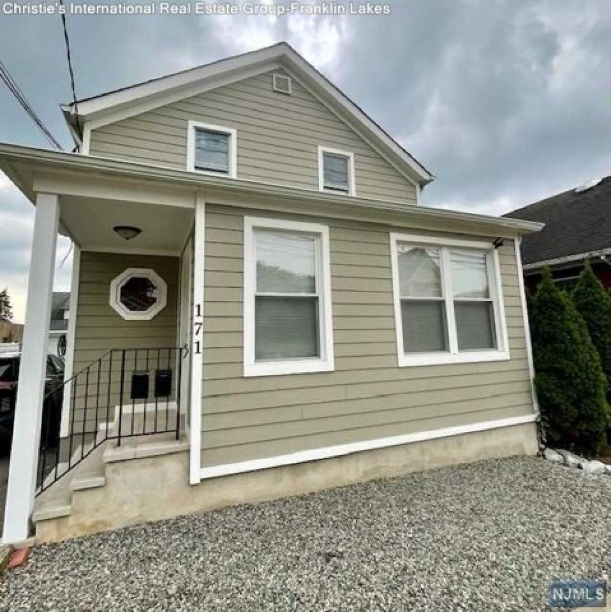 Picture of Home For Rent in Fair Lawn, New Jersey, United States