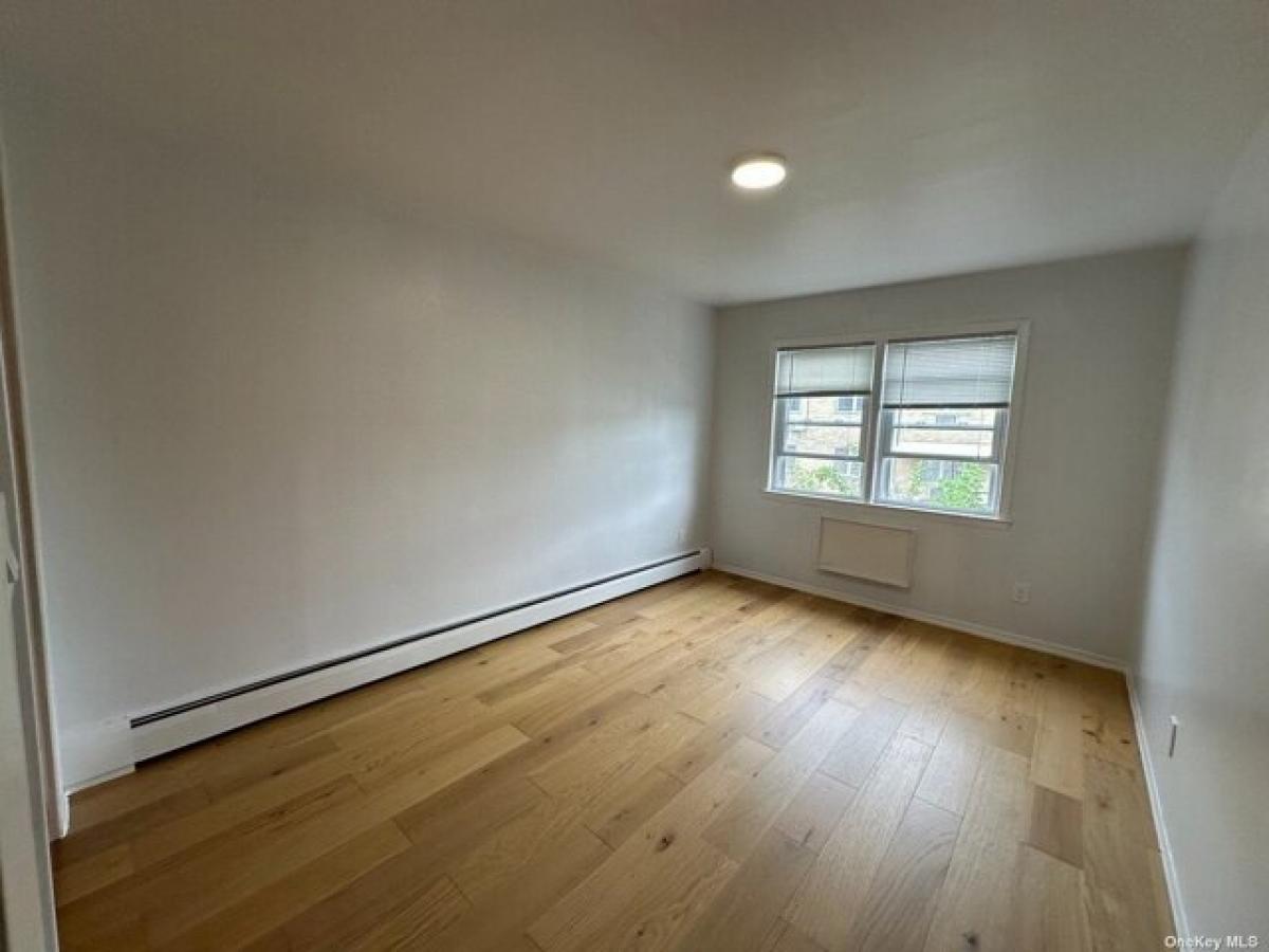 Picture of Apartment For Rent in Flushing, New York, United States