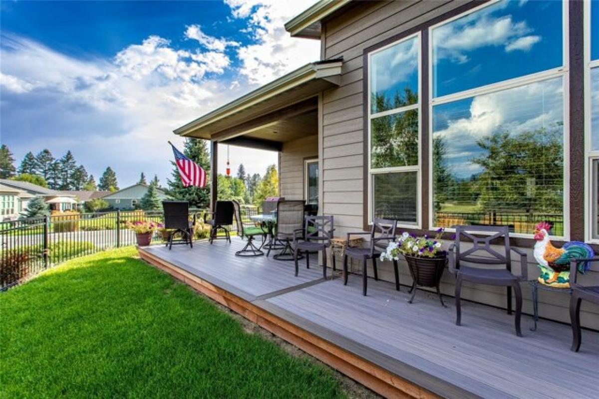 Picture of Home For Sale in Bigfork, Montana, United States